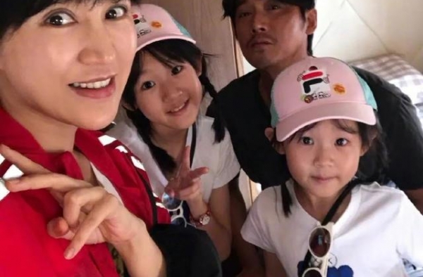 谢娜退出快本的料？唐嫣剧组养胎？喻言洗不白？陆毅被爆生三胎？