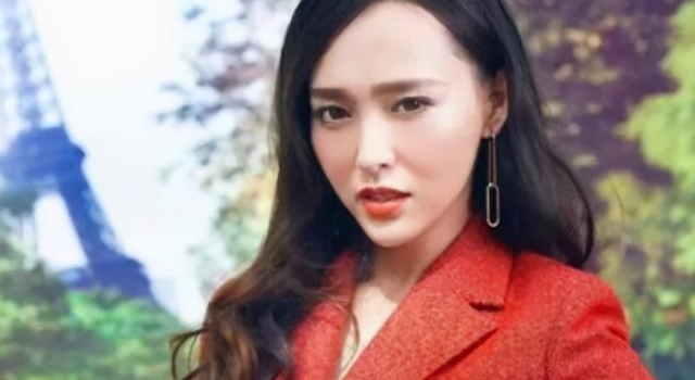 “养不起”的6位女星，贫穷限制了我的想象