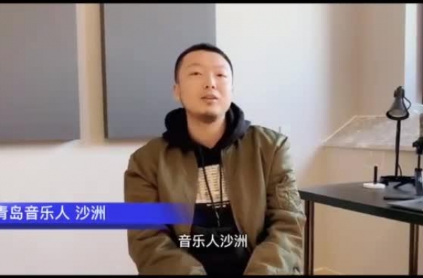 他是黄晓明“背后的男人”从“音乐浪子”到为家乡代言