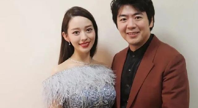 吉娜曾脸胖胳膊粗，上围比例与普通人无异，嫁给郎朗身材愈发夸张