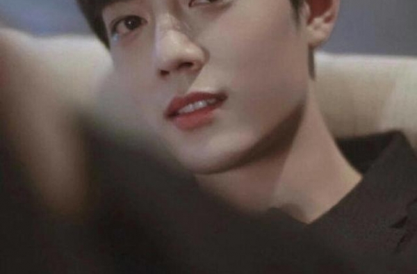 娱乐八卦：肖战，热巴杨紫，张艺兴，杨洋，蔡徐坤