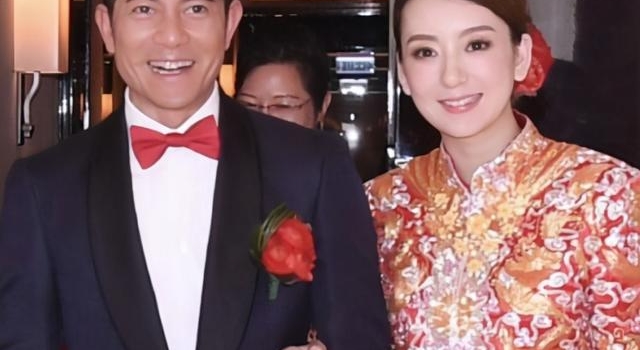 郭富城妻子方媛晒女儿近照，淑女风打扮，侧颜像极了爸爸