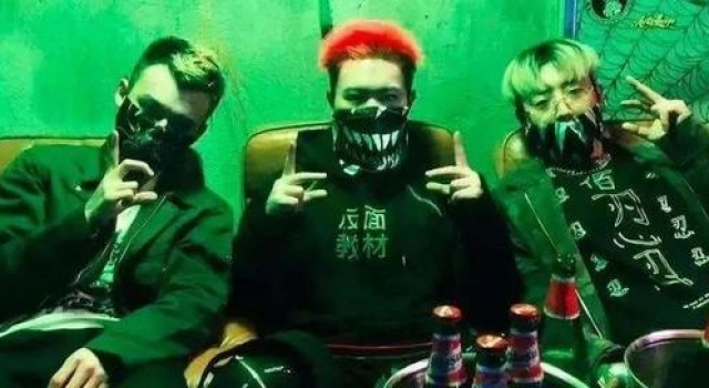 不到两小时深蓝儿童发两首Diss，这场Beef迎来大结局了吗