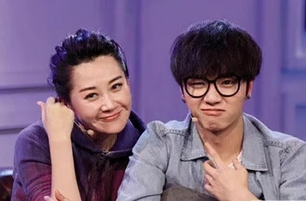 为什么现在越来越多人选择姐弟恋？原来，男人最吃女人这套