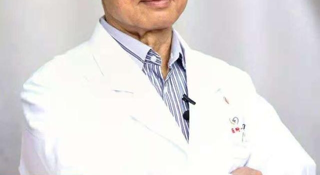 “沈佳欣”们频频诋毁钟南山意欲何为？