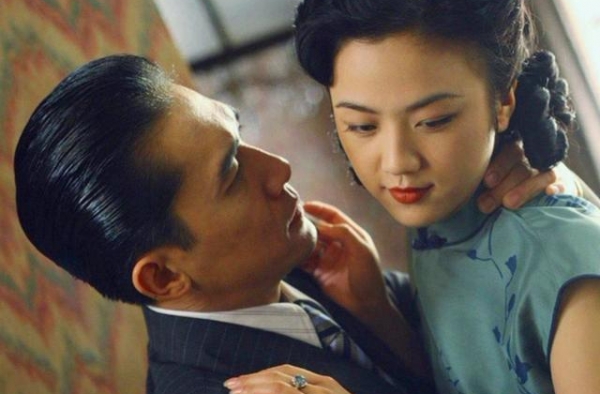 《色戒》王佳芝原型郑苹如：诱杀汉奸丁默邨失败，为家国慷慨赴死