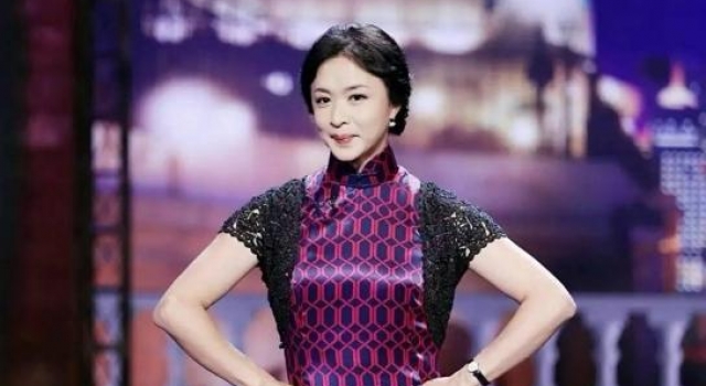 金星妻子长相甜美，离婚时竟还怀着孕，这场持续十年的婚姻闹剧