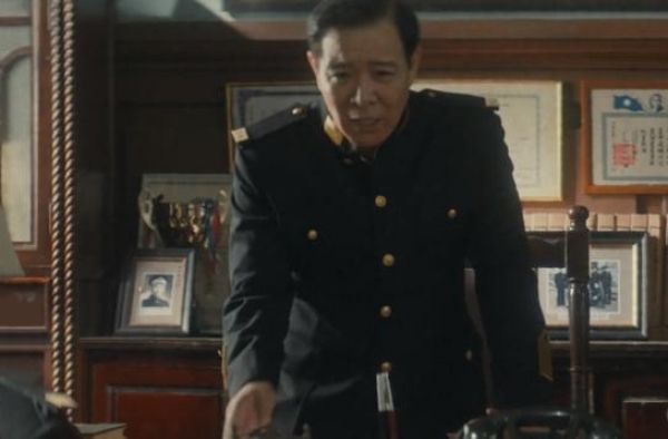 齐升平才从《隐秘而伟大》下线，转身就跳戏到《大秦赋》身居高位