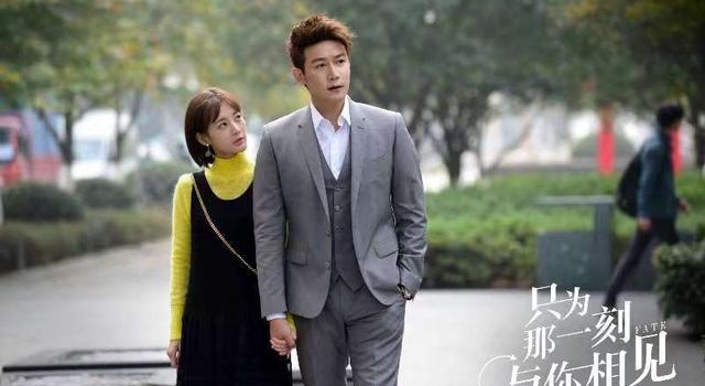 李一桐：与40+男演员演感情戏无压力，未来想演仙侠剧
