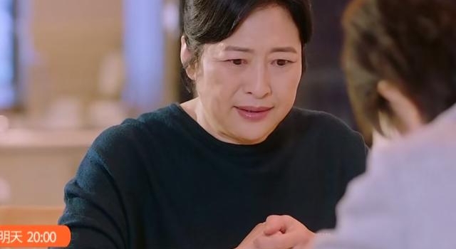 《爱的厘米》：蓝俏俏进监狱，徐清风的举动真暖心