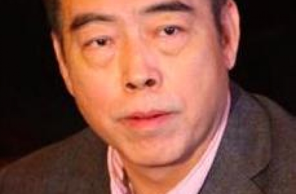 陈凯歌新片被疑鼓励代孕，徐静蕾早期言论被扒，她也想代孕