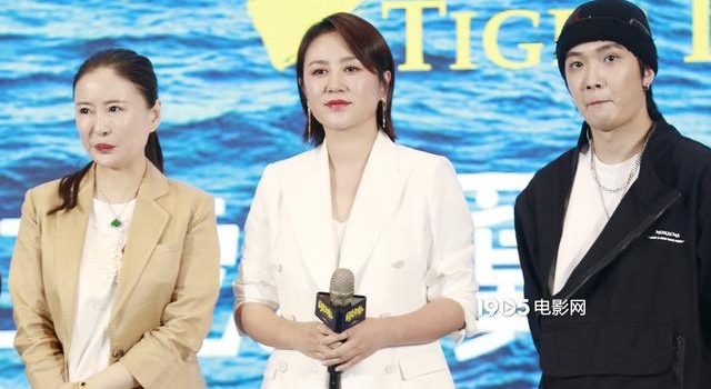 《阳光劫匪》马丽角色上身 和宋佳老虎变“三姐妹”