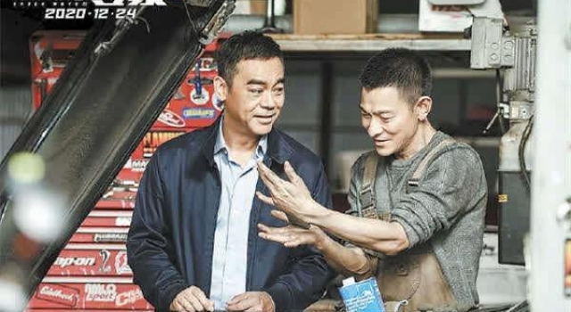 12月新片扎堆儿，贺岁档重现辉煌