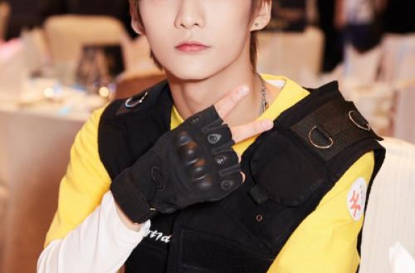 2020年娱乐圈都发生了什么“怪事”？看这里你就清楚了