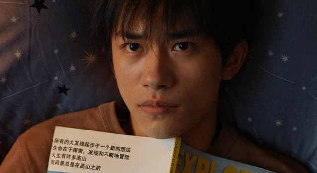 《小红花》易烊千玺的妈妈，曾因辞演《潜伏》憾失爆红机会