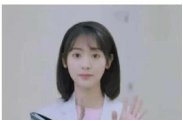 邢菲直播为自己征婚，网友：这也太恨嫁了吧