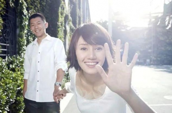 夏雨不红，是因为他在“另一个圈子”混的风生水起